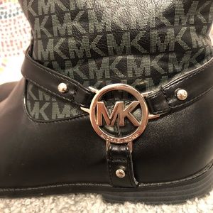 Michael Kors girls boots